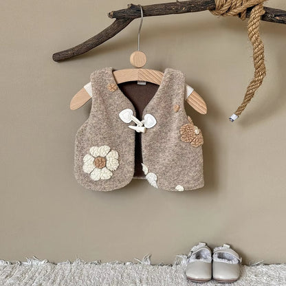 Gilet Fausse Fourrure & Fleurs : Chaleur et Élégance pour Bébé (0-3 ans)