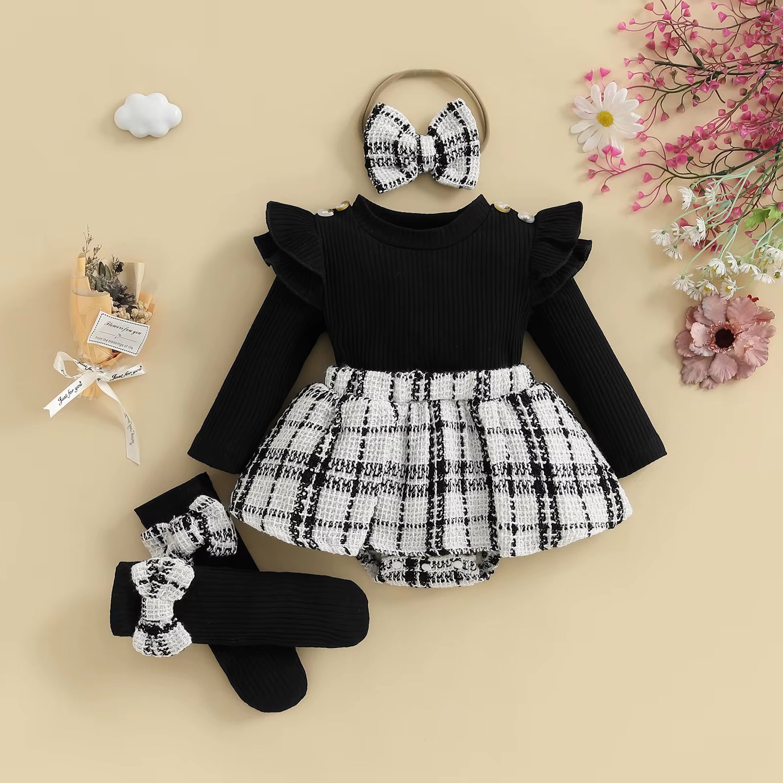Le Kit d'Automne Complet : Robe-Body à Carreaux + Bandeau & Chaussettes